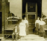 Berlin Bakery, Davenport, date unknown. Image courtesy of the German American Heritage Center, Davenport, Iowa.